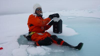 Biologist Mar Fernandez-Mendez, N-ICE2015 expedition, Norway